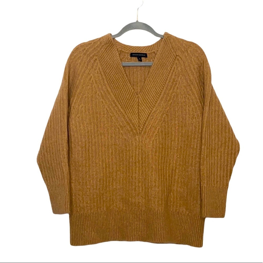 Banana Republic Women's Brown Alpaca Wool Blend Knit V-Neck Sweater size Medium